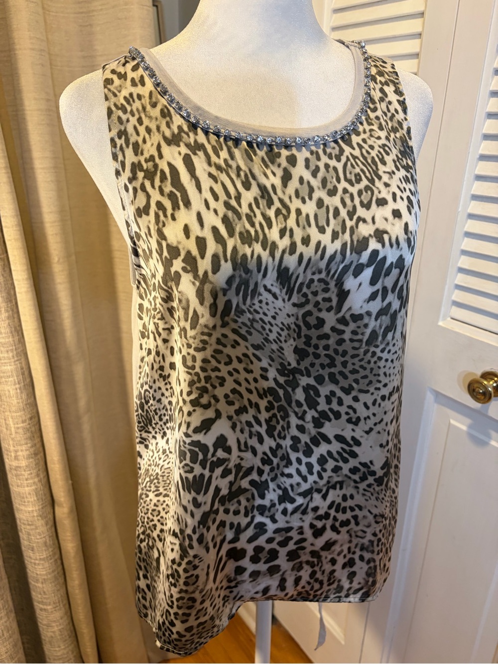 Jennifer Lopez Animal Print Sleeveless Beaded Neck Tank - Black & Cream